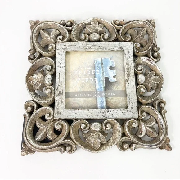 Unique Finds Arte de Casa 4-Inch x 4-Inch Karma Frame in Silver Wash - Picture 7 of 16